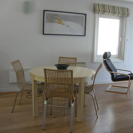Beach View Apartment Ventnor Oda fotoğraf